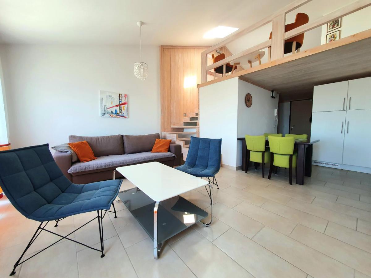 Apartman 21 อูมัค ภายนอก รูปภาพ